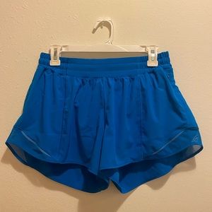 Lululemon Hotty Hot Shorts Low Rise 4”